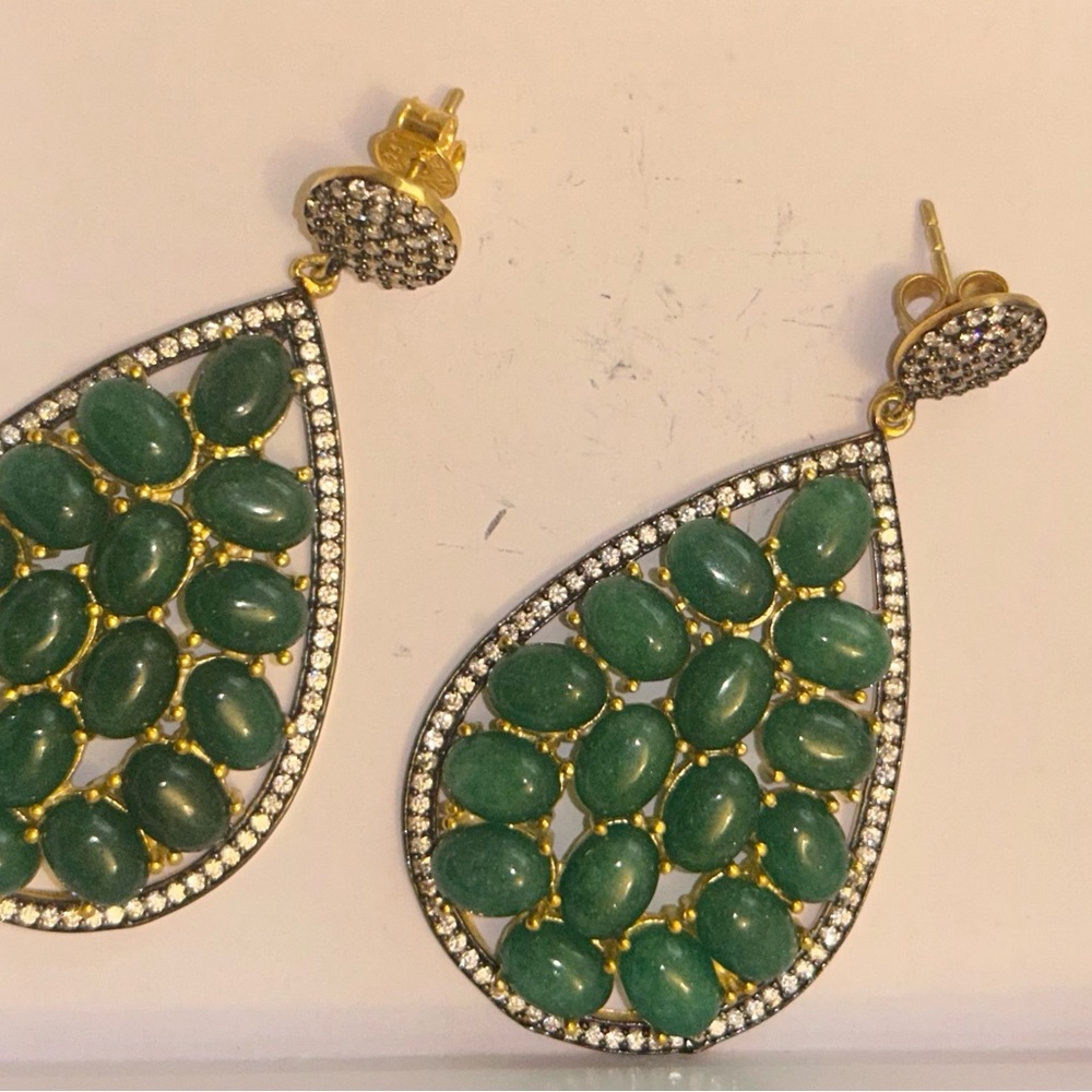 GENUINE JADE AND 14K GOLD PLATED STERLING SILVER 925 TEAR DROP EARRINGS